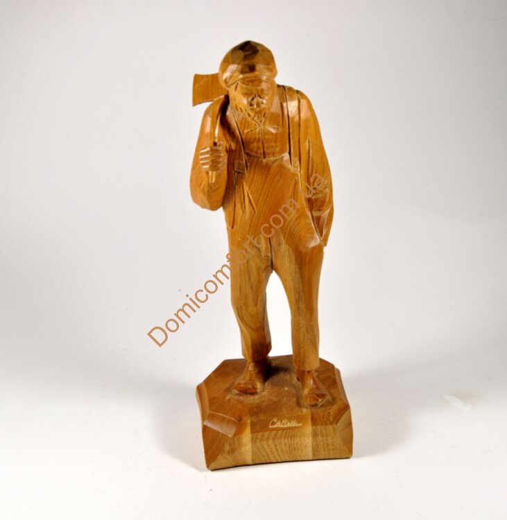 Фигура из дерева "Дровосек" 50-е года. 